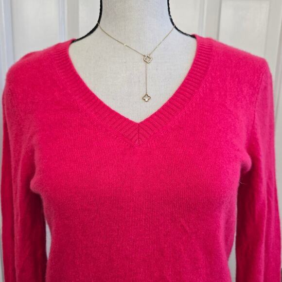 Enzo Mantovani Pink 100% Cashmere V-Neck Sweater M CozyLuxe Minimalist Soft Girl - Picture 2 of 8